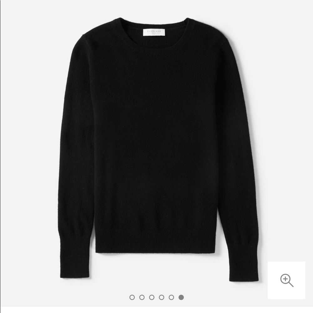 Everlane Cashmere Crew- Black